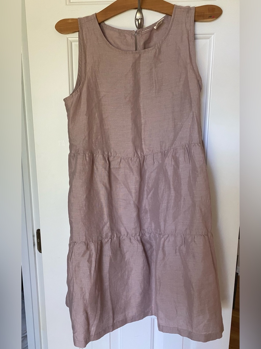 Sleeveless Tiered Linen Dress in Mauve